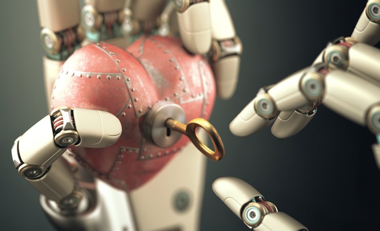 Robot hænder holdet et hjerte med en nøgle i.